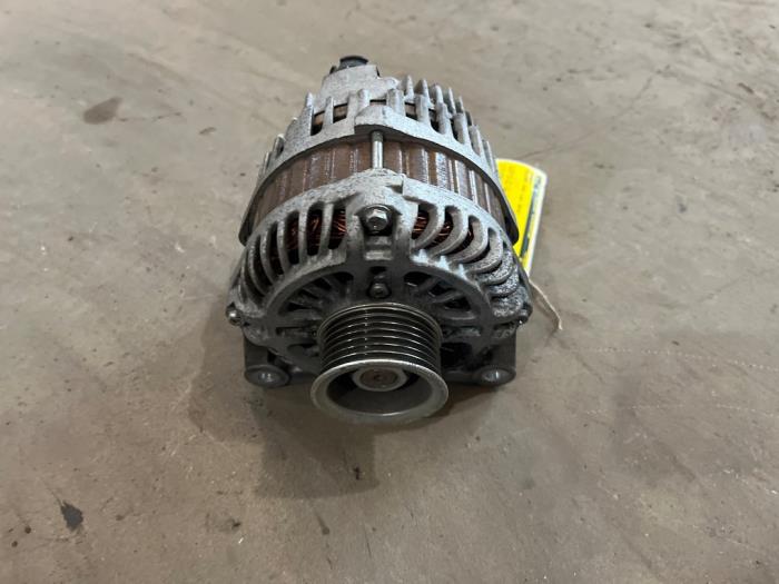 Gebruikte Dynamo Nissan Juke (F15) 1.6 16V Prijs € 35,00 Margeregeling aangeboden door F. van den Mosselaar autodemontage