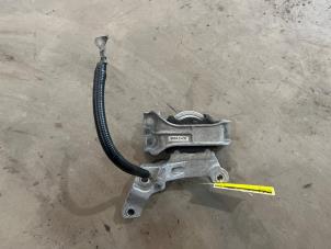 Gebruikte Motorsteun Nissan Juke (F15) 1.6 16V Prijs € 20,00 Margeregeling aangeboden door F. van den Mosselaar autodemontage