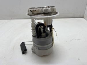 Gebruikte Tank element Pomp Nissan Juke (F15) 1.6 16V Prijs € 45,00 Margeregeling aangeboden door F. van den Mosselaar autodemontage