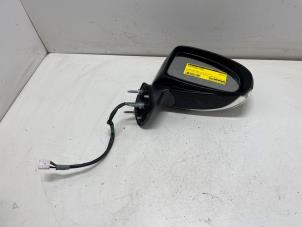 Gebruikte Buitenspiegel rechts Toyota Avensis (T27) 1.8 16V VVT-i Prijs € 50,00 Margeregeling aangeboden door F. van den Mosselaar autodemontage