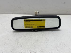 Gebruikte Binnenspiegel Toyota Avensis (T27) 1.8 16V VVT-i Prijs € 15,00 Margeregeling aangeboden door F. van den Mosselaar autodemontage