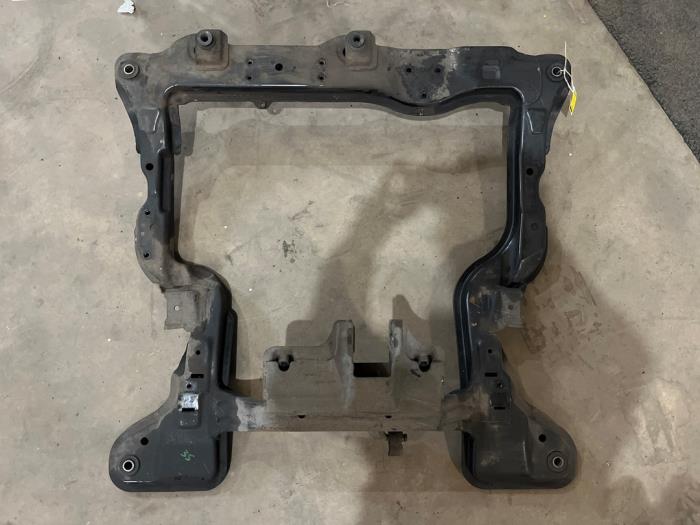 Gebruikte Subframe Hyundai Atos 1.1 12V Prijs € 75,00 Margeregeling aangeboden door F. van den Mosselaar autodemontage