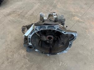 Gebruikte Versnellingsbak Ford Fiesta 6 (JA8) 1.4 16V Prijs € 150,00 Margeregeling aangeboden door F. van den Mosselaar autodemontage
