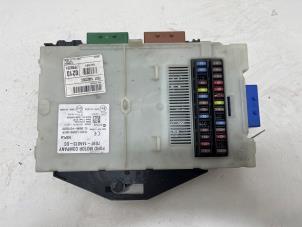 Gebruikte Zekeringkast Ford Mondeo IV Wagon 2.0 TDCi 130 16V Prijs € 65,00 Margeregeling aangeboden door F. van den Mosselaar autodemontage