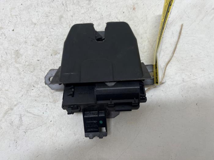 Slotmechaniek Achterklep van een Ford Mondeo IV Wagon 2.0 TDCi 130 16V 2008