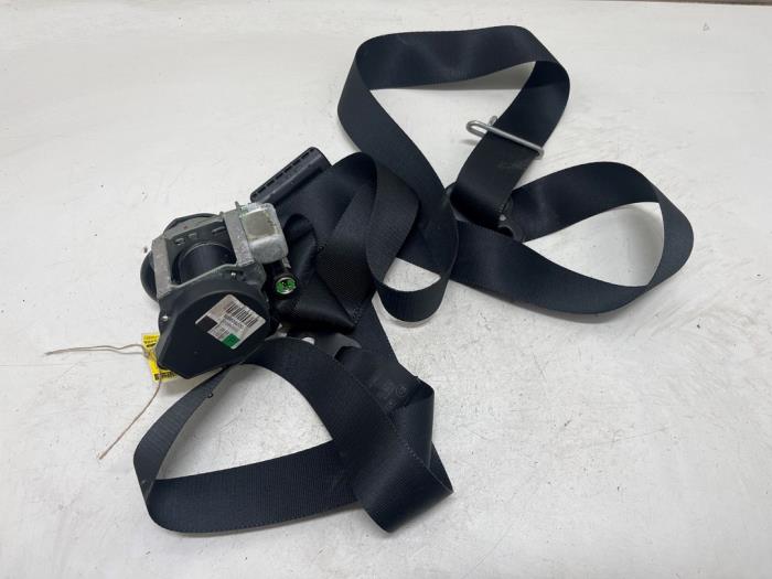 Veiligheidsgordel rechts-voor van een Ford Mondeo IV Wagon 2.0 TDCi 130 16V 2008