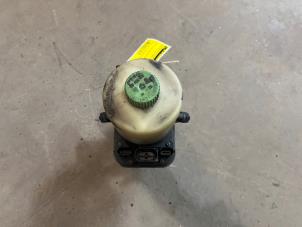 Gebruikte Stuurpomp Audi A2 (8Z0) 1.4 16V Prijs € 35,00 Margeregeling aangeboden door F. van den Mosselaar autodemontage