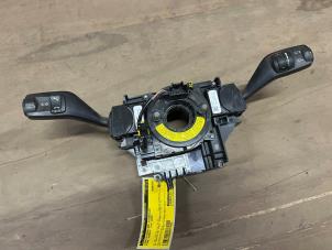 Gebruikte Licht + Raw Schakelaar Ford Mondeo IV 2.0 TDCi 140 16V Prijs € 35,00 Margeregeling aangeboden door F. van den Mosselaar autodemontage