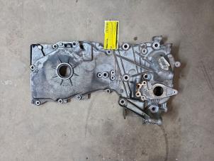 Gebruikte Distributiedeksel Dacia Logan MCV II/Sandero Wagon (7S) 0.9 TCE 12V Prijs € 25,00 Margeregeling aangeboden door F. van den Mosselaar autodemontage