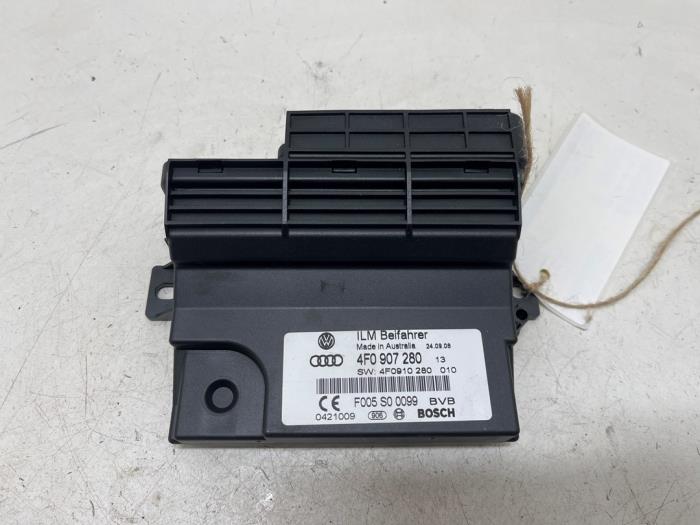 Gebruikte Bodycontrol Module Audi A6 (C6) 2.8 V6 24V FSI Prijs € 10,00 Margeregeling aangeboden door F. van den Mosselaar autodemontage