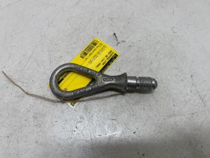 Gebruikte Sleepoog voor Audi A6 (C6) 2.8 V6 24V FSI Prijs € 9,99 Margeregeling aangeboden door F. van den Mosselaar autodemontage