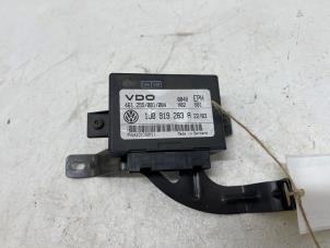 Gebruikte Module PDC Volkswagen New Beetle (1Y7) 1.9 TDI Prijs € 50,00 Margeregeling aangeboden door F. van den Mosselaar autodemontage