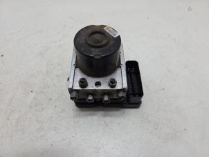 Gebruikte ABS Pomp Peugeot 207/207+ (WA/WC/WM) 1.4 16V VTi Prijs € 25,00 Margeregeling aangeboden door F. van den Mosselaar autodemontage