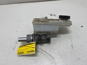 Gebruikte Hoofdremcilinder Renault Kangoo Express (FW) ZE Prijs € 17,50 Margeregeling aangeboden door F. van den Mosselaar autodemontage