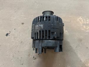 Gebruikte Alternator Volkswagen Touran (1T1/T2) 1.6 FSI 16V Prijs € 35,00 Margeregeling aangeboden door F. van den Mosselaar autodemontage