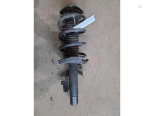 Gebruikte Voorpoot links Ford C-Max (DM2) 1.8 16V Prijs € 35,00 Margeregeling aangeboden door F. van den Mosselaar autodemontage