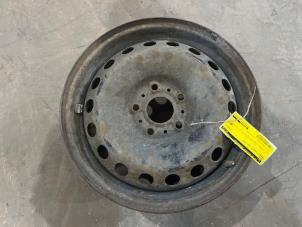 Gebruikte Velg Renault Kangoo Express (FW) ZE Prijs € 20,00 Margeregeling aangeboden door F. van den Mosselaar autodemontage