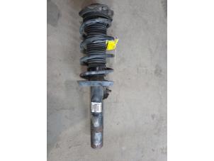 Gebruikte Mac Phersonpoot rechts-voor Seat Altea XL (5P5) 1.8 TFSI 16V Prijs € 45,00 Margeregeling aangeboden door F. van den Mosselaar autodemontage