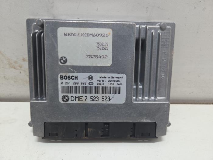 Gebruikte Computer Motormanagement BMW 7 serie (E65/E66/E67) 745i,Li 4.4 V8 32V Prijs € 100,00 Margeregeling aangeboden door F. van den Mosselaar autodemontage