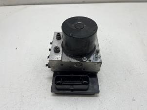 Gebruikte ABS Pomp Volkswagen Polo V (6R) 1.2 TDI 12V BlueMotion Prijs € 25,00 Margeregeling aangeboden door F. van den Mosselaar autodemontage