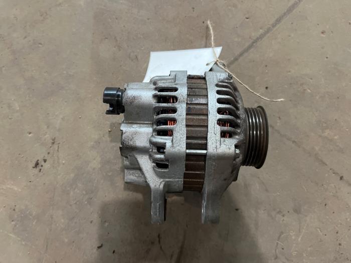 Gebruikte Dynamo Honda Civic (FK/FN) 1.4 i-Dsi Prijs € 35,00 Margeregeling aangeboden door F. van den Mosselaar autodemontage