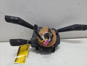 Gebruikte Licht + Raw Schakelaar Fiat Doblo Cargo (263) 1.3 MJ 16V DPF Euro 5 Prijs € 50,00 Margeregeling aangeboden door F. van den Mosselaar autodemontage