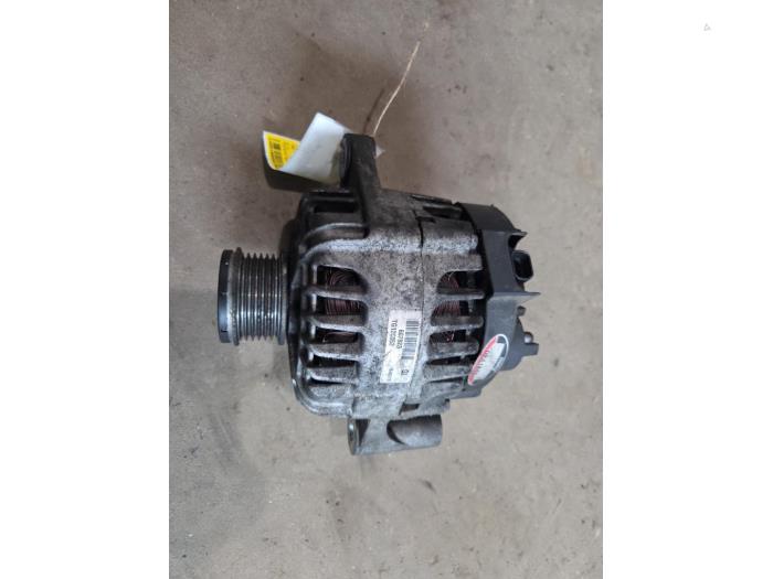 Gebruikte Dynamo Opel Insignia 2.0 CDTI 16V 160 Ecotec Prijs € 50,00 Margeregeling aangeboden door F. van den Mosselaar autodemontage