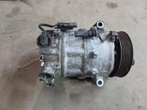 Gebruikte Pomp Airco Opel Insignia 2.0 CDTI 16V 160 Ecotec Prijs € 75,00 Margeregeling aangeboden door F. van den Mosselaar autodemontage