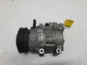 Gebruikte Aircopomp Hyundai i30 Crosswagon (WWH) 1.6 CVVT 16V Prijs € 75,00 Margeregeling aangeboden door F. van den Mosselaar autodemontage