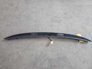 Gebruikte Achterklep Handgreep Lancia Ypsilon (312) 1.2 Prijs € 35,00 Margeregeling aangeboden door F. van den Mosselaar autodemontage