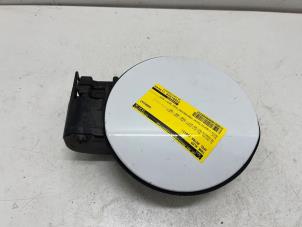 Gebruikte Tank Klep Opel Astra J Sports Tourer (PD8/PE8/PF8) 1.7 CDTi 16V Prijs € 15,00 Margeregeling aangeboden door F. van den Mosselaar autodemontage