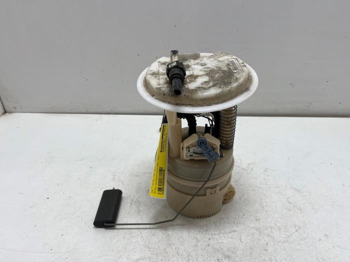 Gebruikte Tank element Pomp Citroen C3 (SC) 1.2 VTi 82 12V Prijs € 35,00 Margeregeling aangeboden door F. van den Mosselaar autodemontage