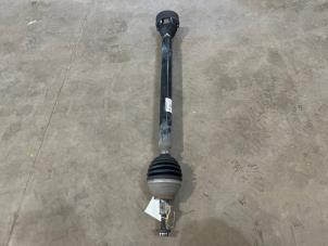 Gebruikte Aandrijfas rechts-voor Audi A3 Sportback (8VA/8VF) 1.4 16V g-tron Prijs € 50,00 Margeregeling aangeboden door F. van den Mosselaar autodemontage