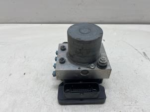 Gebruikte ABS Pomp Mercedes Vito (447.6) 1.6 111 CDI 16V Prijs € 70,00 Margeregeling aangeboden door F. van den Mosselaar autodemontage