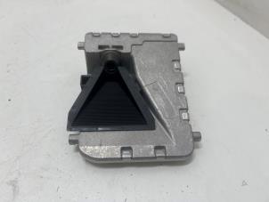 Gebruikte Camera voorzijde Mercedes Vito (447.6) 1.6 111 CDI 16V Prijs € 125,00 Margeregeling aangeboden door F. van den Mosselaar autodemontage