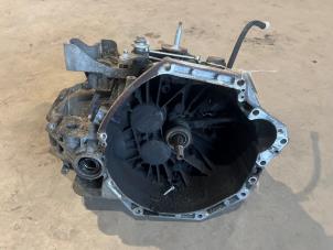 Gebruikte Versnellingsbak Mercedes Vito (447.6) 1.6 111 CDI 16V Prijs € 750,00 Margeregeling aangeboden door F. van den Mosselaar autodemontage