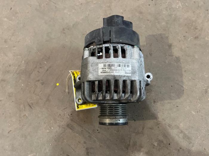 Gebruikte Dynamo Alfa Romeo Giulietta (940) 1.4 TB 16V Bifuel Prijs € 50,00 Margeregeling aangeboden door F. van den Mosselaar autodemontage