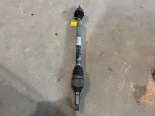 Gebruikte Homokineetas rechts-voor Citroen C3 (SC) 1.2 VTi 82 12V Prijs € 45,00 Margeregeling aangeboden door F. van den Mosselaar autodemontage