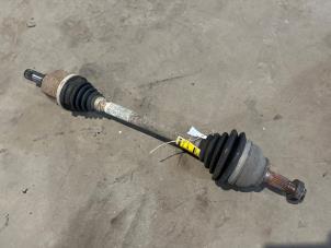 Gebruikte Steekas links-voor Citroen C3 Picasso (SH) 1.2 12V PureTech 110 Prijs € 45,00 Margeregeling aangeboden door F. van den Mosselaar autodemontage