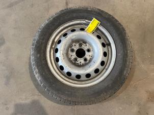 Gebruikte Reservewiel Mercedes Vito (447.6) 1.6 111 CDI 16V Prijs € 50,00 Margeregeling aangeboden door F. van den Mosselaar autodemontage