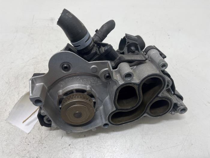 Gebruikte Waterpomp Seat Arona (KJX) 1.0 TGI 12V Prijs € 35,00 Margeregeling aangeboden door F. van den Mosselaar autodemontage