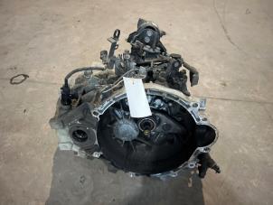 Gebruikte Versnellingsbak Hyundai iX20 (JC) 1.4 CRDi 16V Prijs € 300,00 Margeregeling aangeboden door F. van den Mosselaar autodemontage