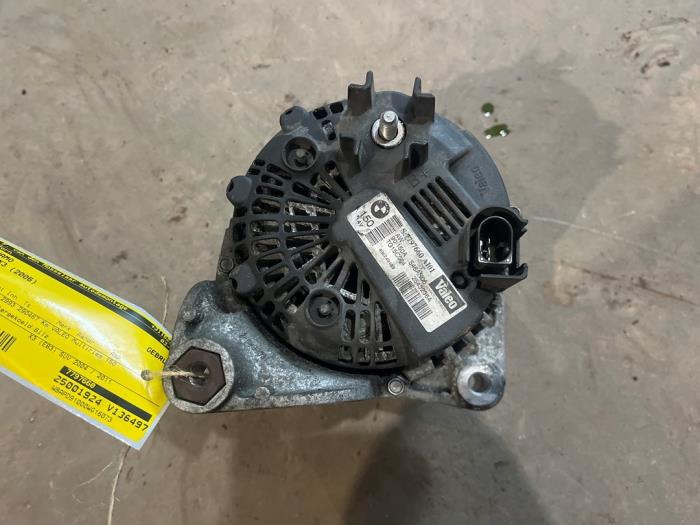 Gebruikte Dynamo BMW X3 (E83) 3.0d 24V Prijs € 50,00 Margeregeling aangeboden door F. van den Mosselaar autodemontage