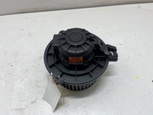 Gebruikte Blower Kia Rio III (UB) 1.2 CVVT 16V Prijs € 35,00 Margeregeling aangeboden door F. van den Mosselaar autodemontage