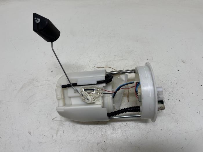 Gebruikte Tank element Pomp Mazda 2 (DJ/DL) 1.5 SkyActiv-G 90 Prijs € 45,00 Margeregeling aangeboden door F. van den Mosselaar autodemontage