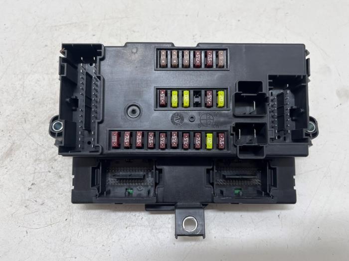 Gebruikte Computer Body Control Opel Movano Movano-e Prijs € 100,00 Margeregeling aangeboden door F. van den Mosselaar autodemontage