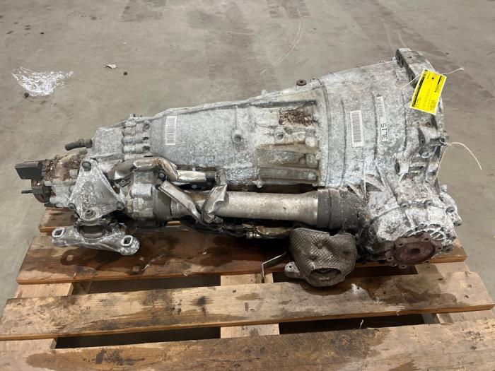Gebruikte Automaatbak Audi A8 (D3) 6.0 W12 48V Quattro Prijs € 750,00 Margeregeling aangeboden door F. van den Mosselaar autodemontage