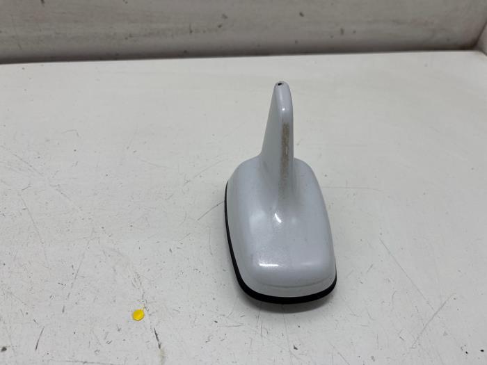 Gebruikte GPS Antenne Audi Q3 (8UB/8UG) 2.0 16V TFSI 170 Quattro Prijs € 35,00 Margeregeling aangeboden door F. van den Mosselaar autodemontage