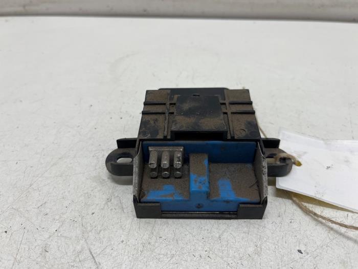 Gebruikte Brandstofpomp module Audi Q3 (8UB/8UG) 2.0 16V TFSI 170 Quattro Prijs € 25,00 Margeregeling aangeboden door F. van den Mosselaar autodemontage