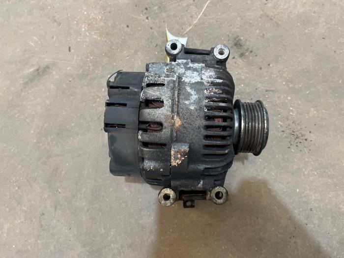 Gebruikte Dynamo Audi A6 (C6) 2.4 V6 24V Prijs € 45,00 Margeregeling aangeboden door F. van den Mosselaar autodemontage